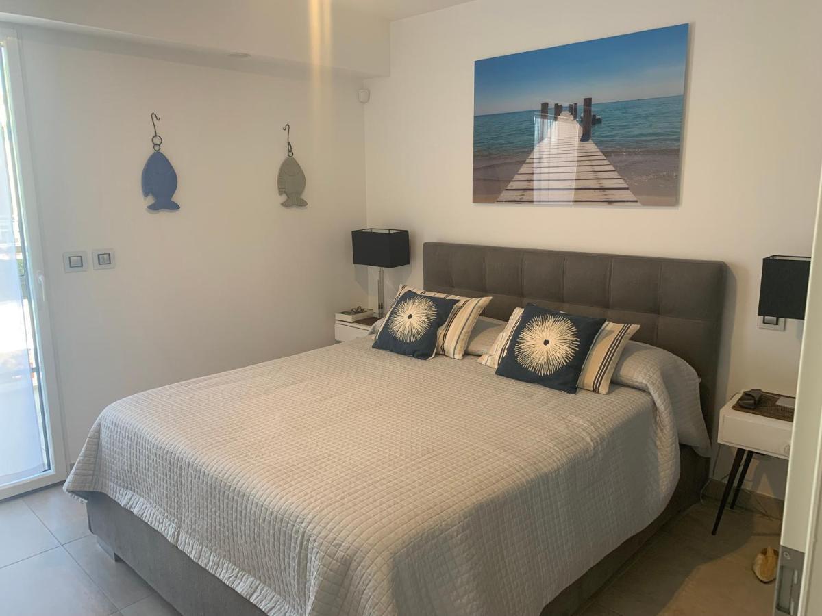 Exclusive Resort Apartments With Parking 圣特罗佩 外观 照片